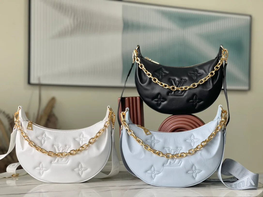 m59799-m59825-m59959-LV-over-the-moon-handbag-collection-image