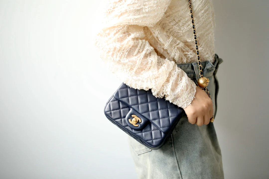 Chanel - Сумка-клатч 