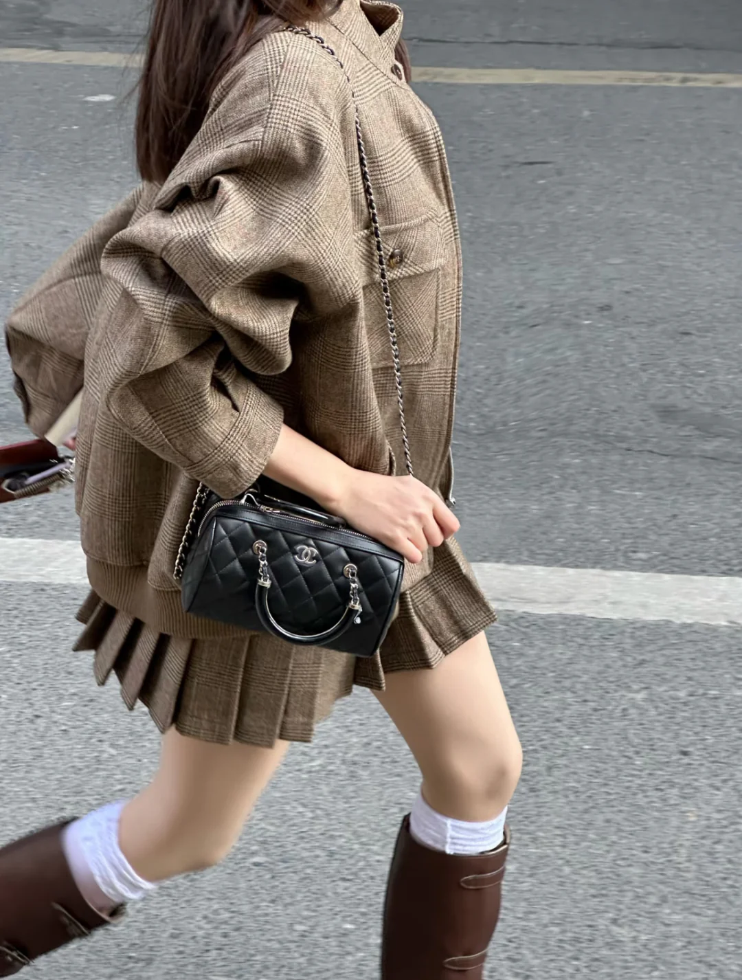 Ручка эмалированная Chanel 25 пенсов???