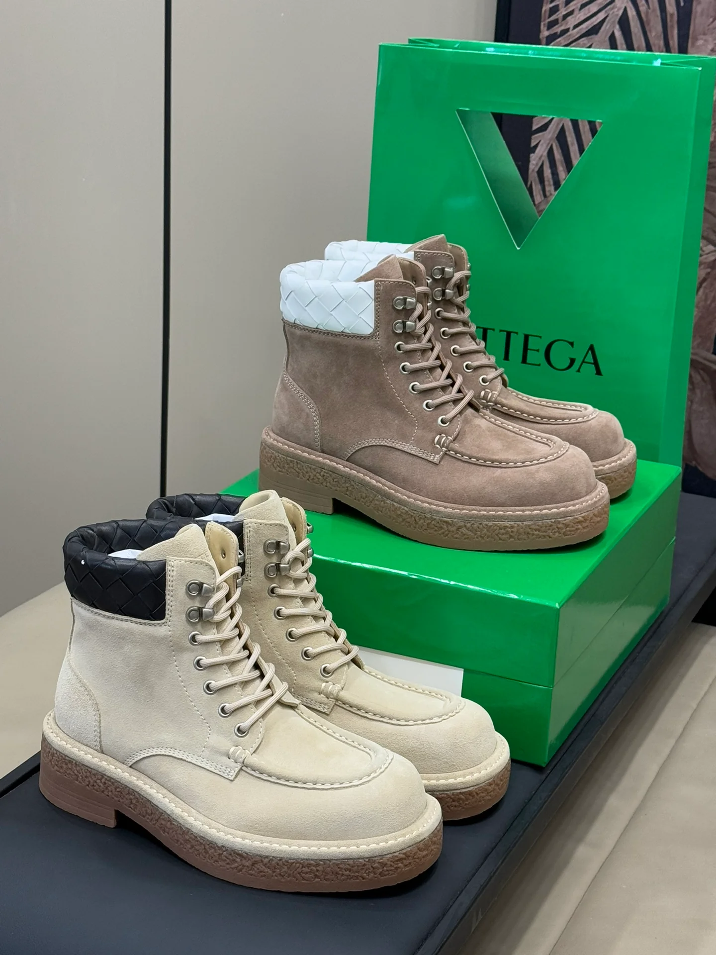 Замшевые сапоги BV-2024 - Изображение из коллекции