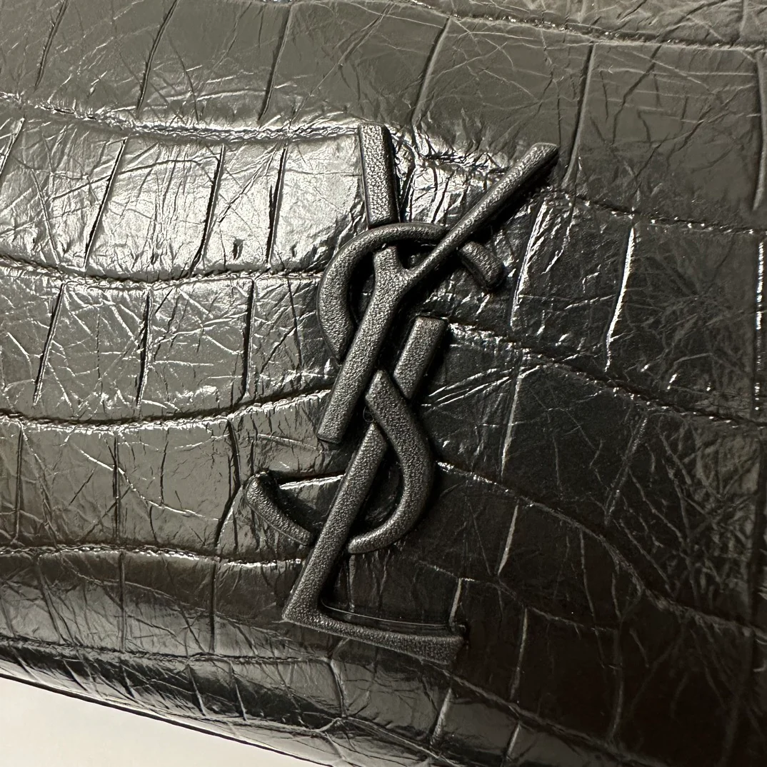 Сумка-шоппер YSL Niki - с крокодиловым принтом - черная