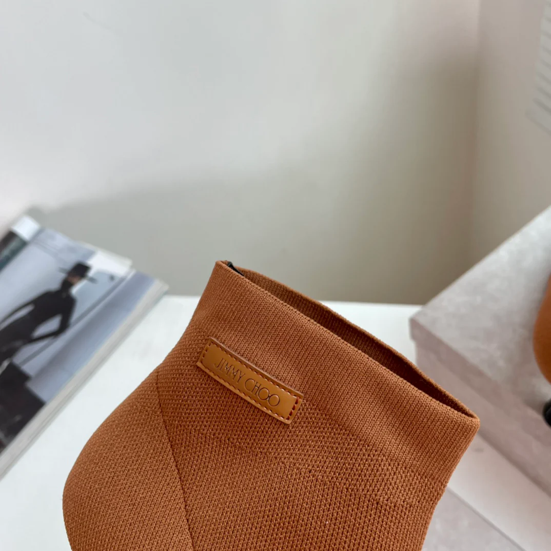 Ботильоны на низком каблуке Jimmy - 2 шт.