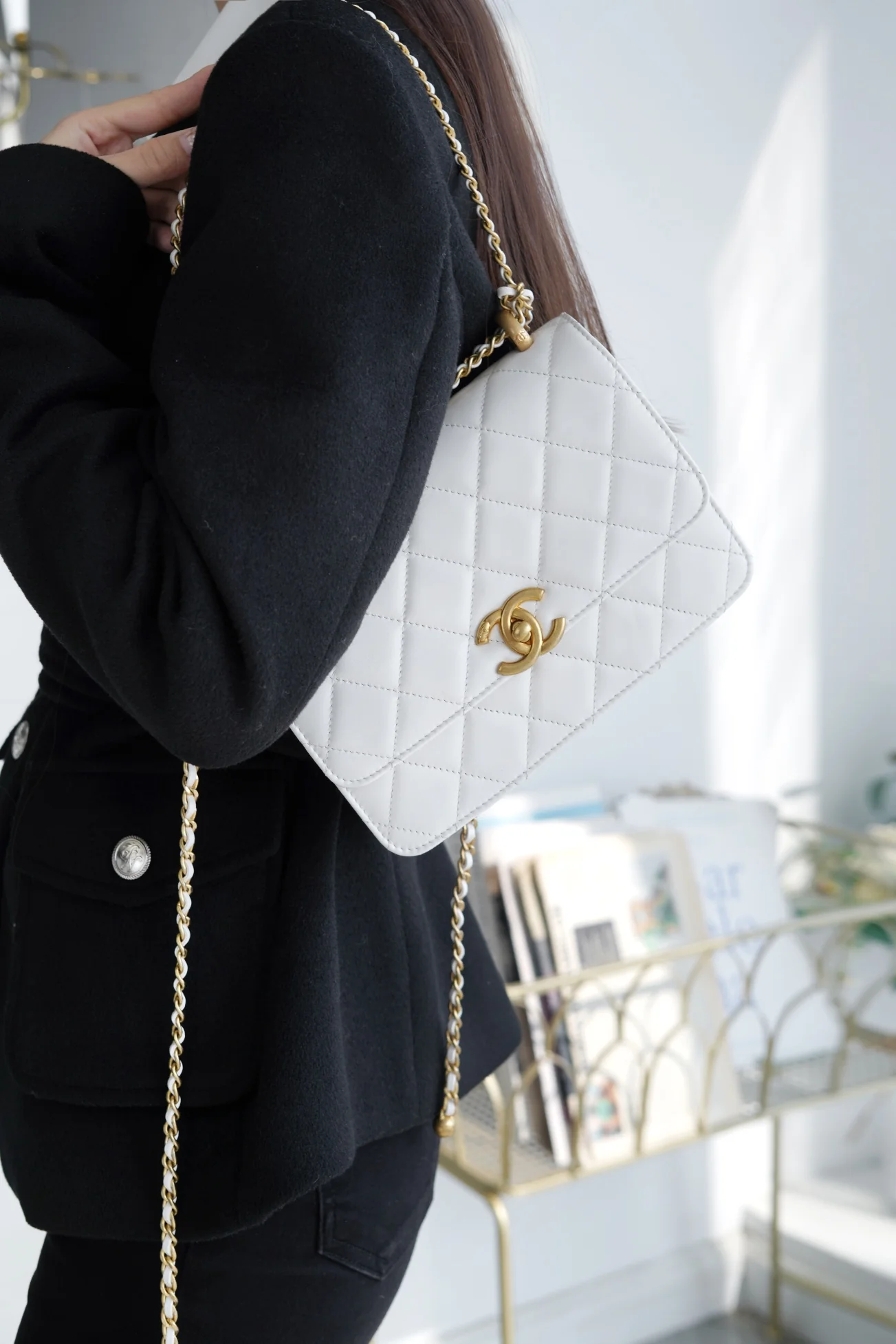 Chanel 24c Double Gold Ball CF Mini 19 White 1