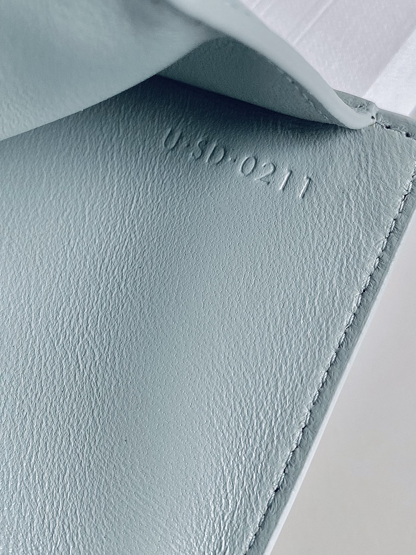 Celine-TRIOMPHE 三折卡包钱包 冰川蓝