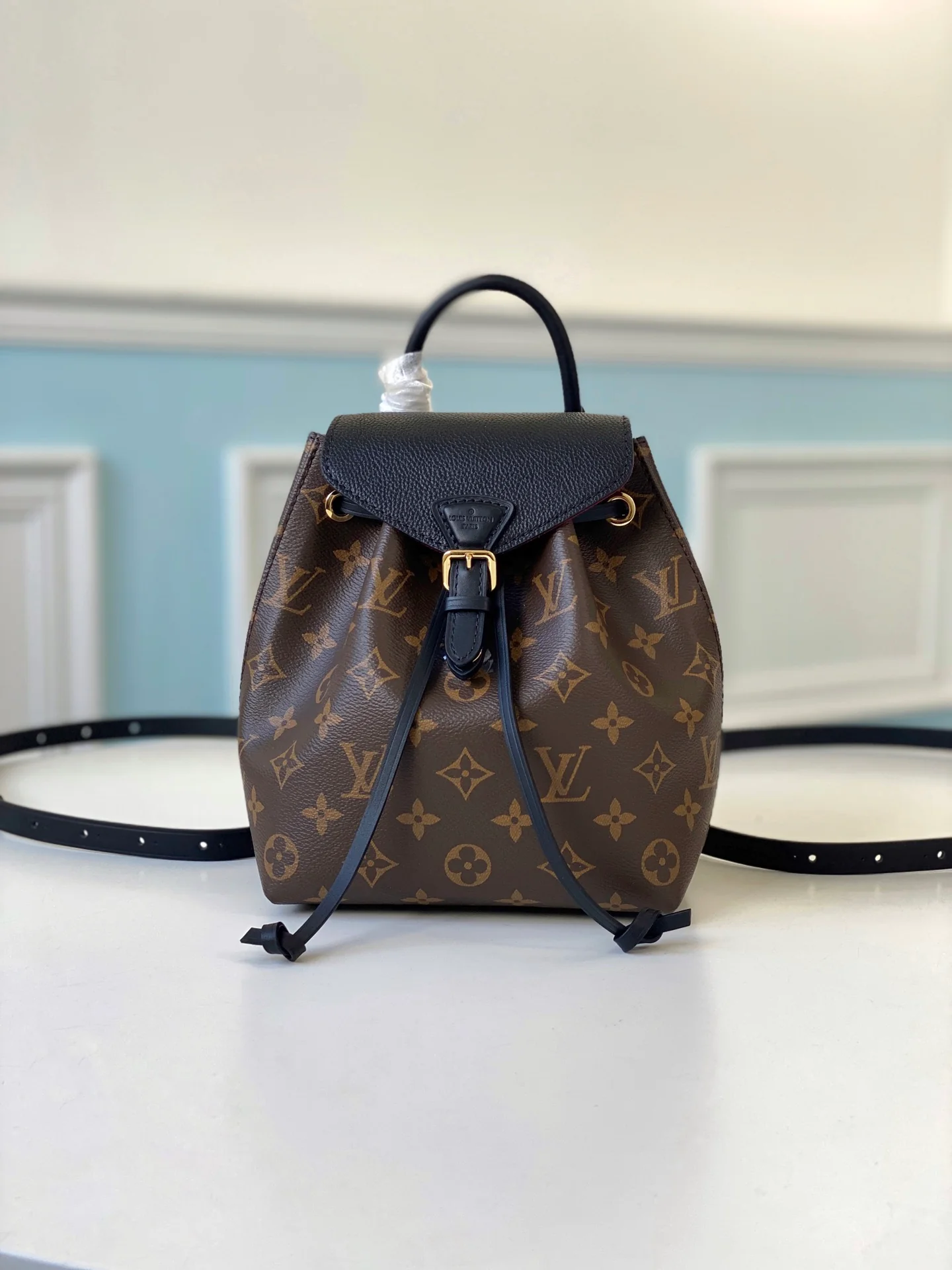 lv-m45516-black mini-montsouris-bb-back bag