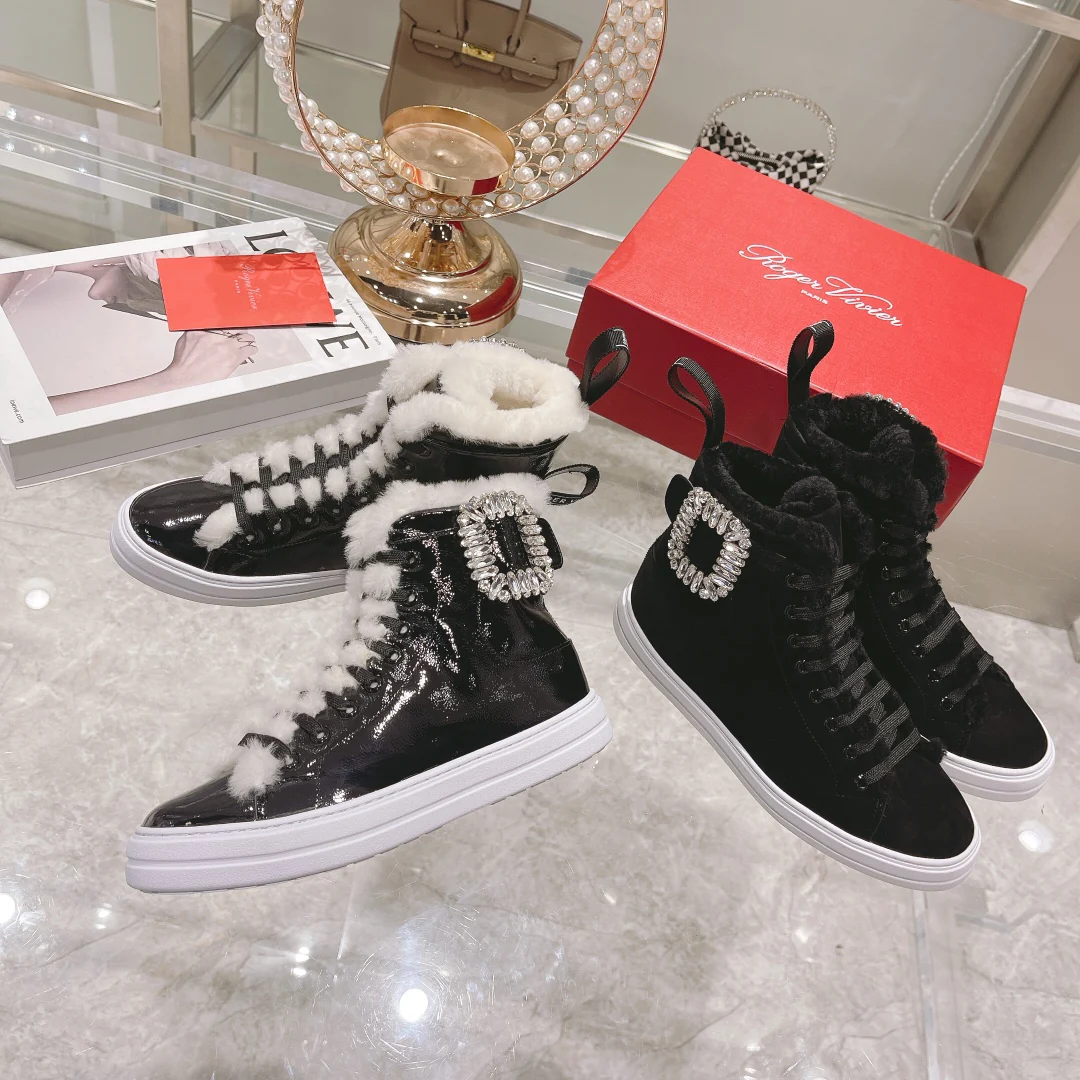 RV-Diamond Buckle Patent Leather Fur Lined High-top Shoes-White Fur Lining