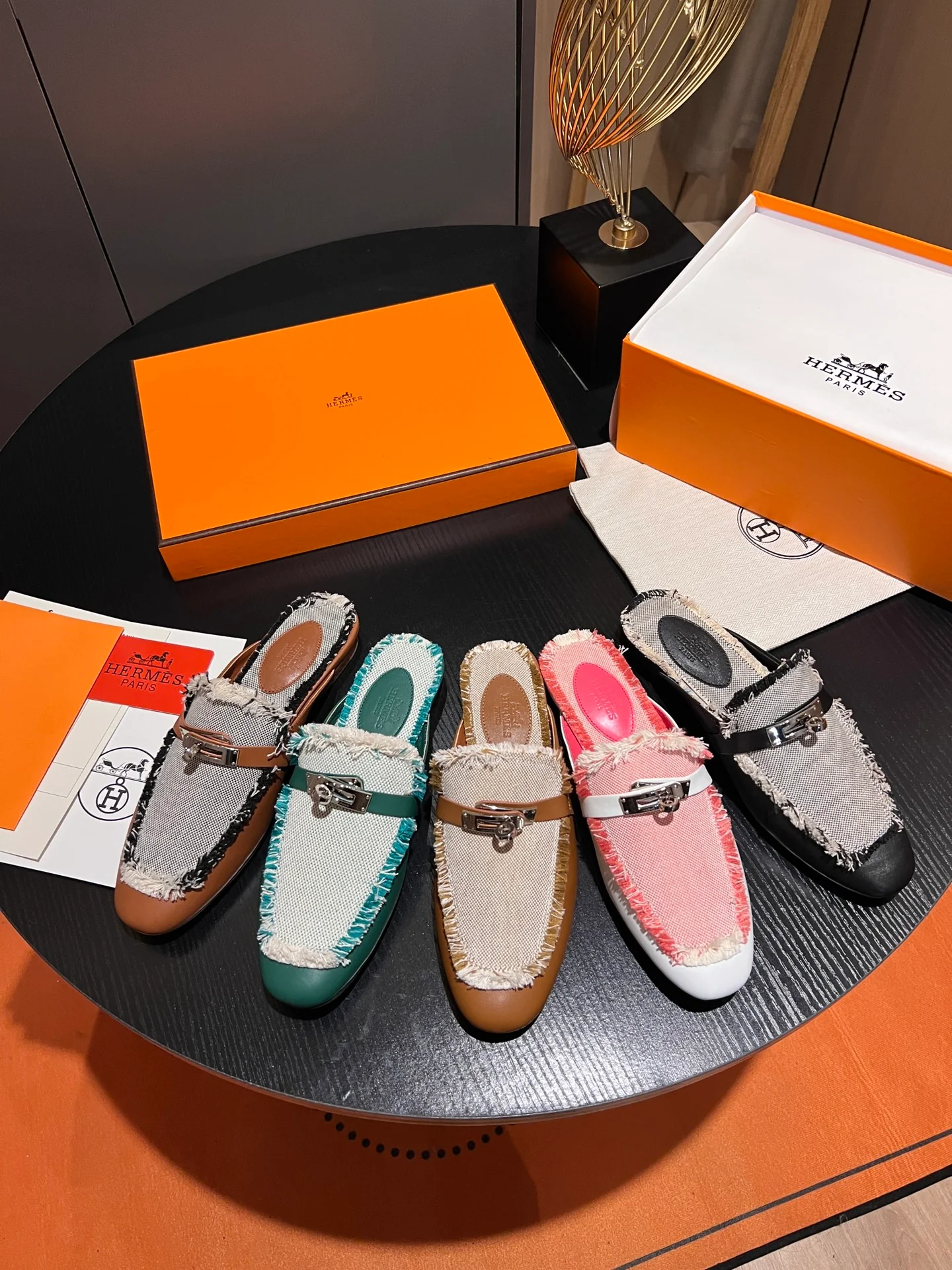 Hermes - Классические мюли Kelly Half-Mount - Черные