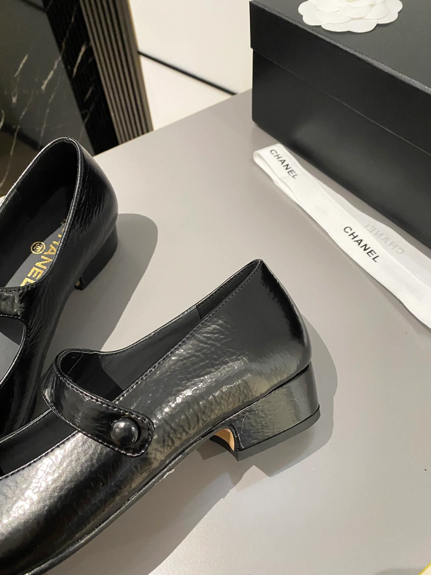 Новинка сезона осень/зима 2023 от Chanel - Туфли Мэри Джейн - Черные - 1