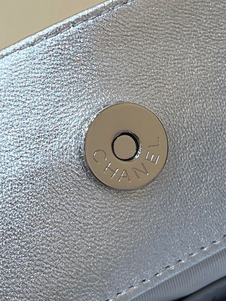 Рюкзак Chanel с двумя карманами - серебристый