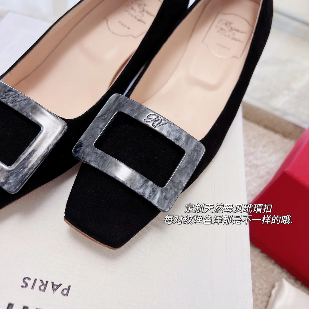 Туфли RV - Туфли на массивном перламутровом каблуке с узором в виде облаков - Черные - 4-5 см