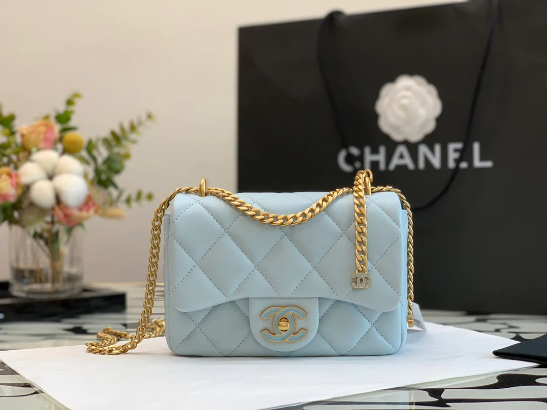 Chanel, новинка 2022 года - квадратная сумка-мешок с эмалированными пуговицами - 1 шт.