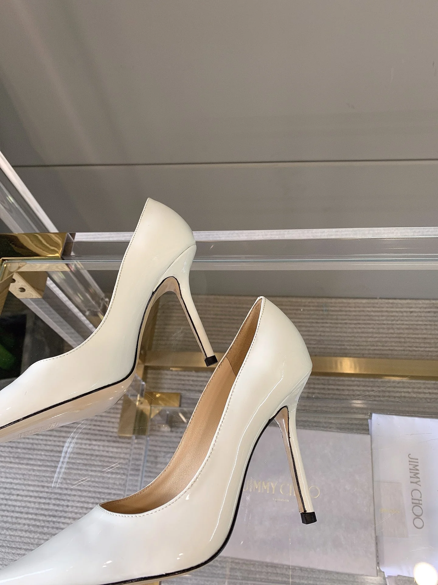 Джимми - Серия ?Шиммер? - Глянцевый белый