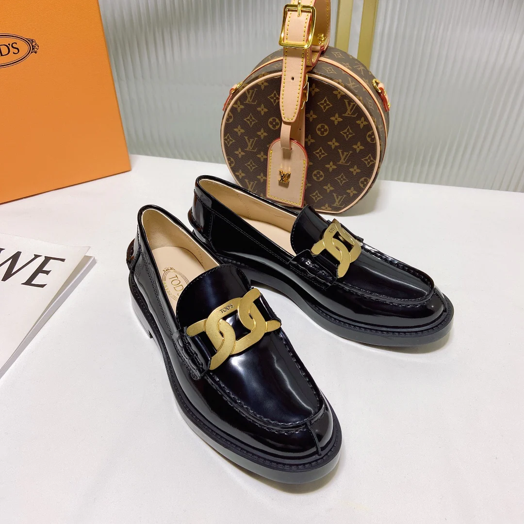 Лоферы на платформе Tods