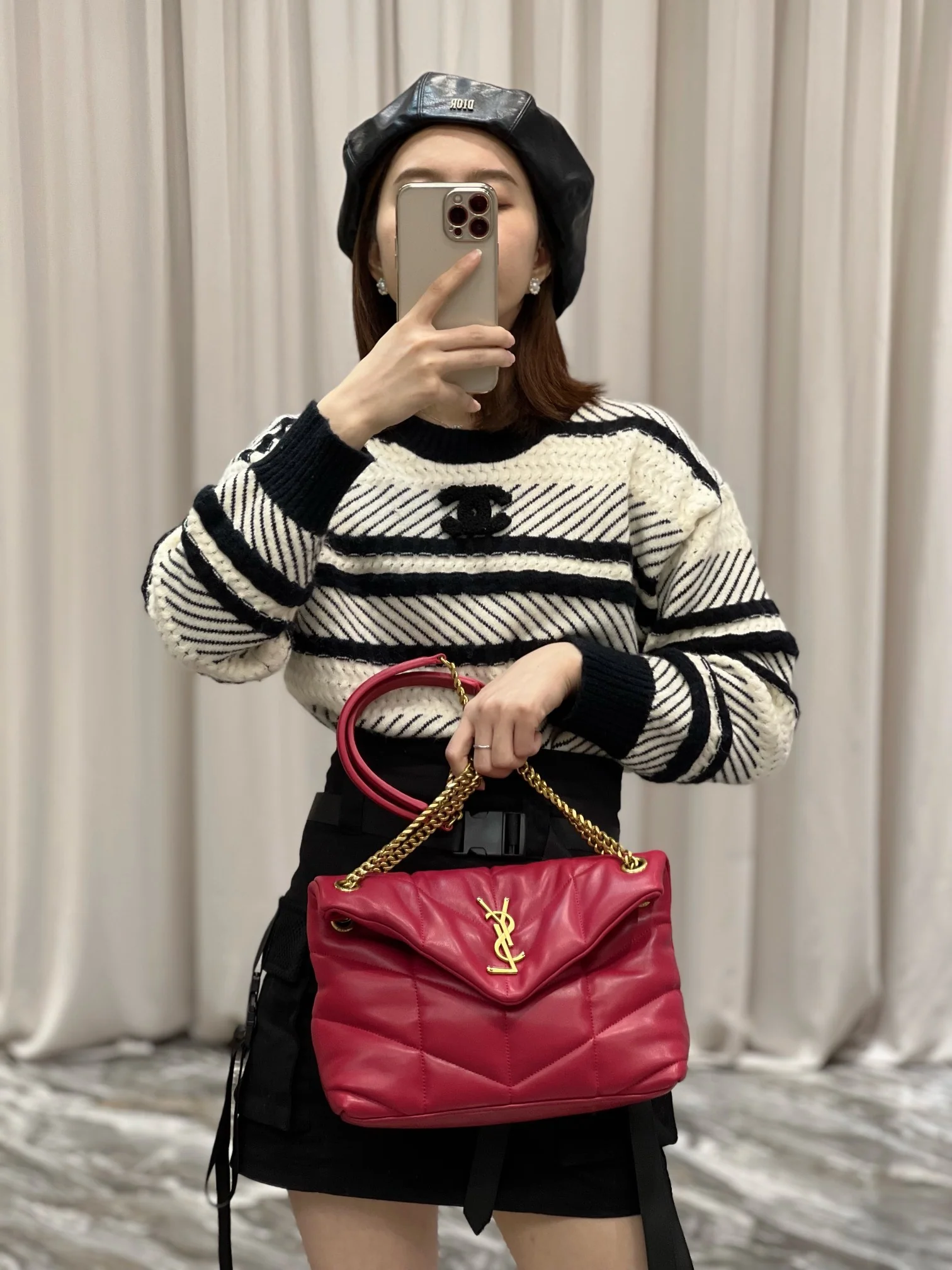 Сумка YSL New Laurent через плечо/кроссбоди, маленькая, красная.