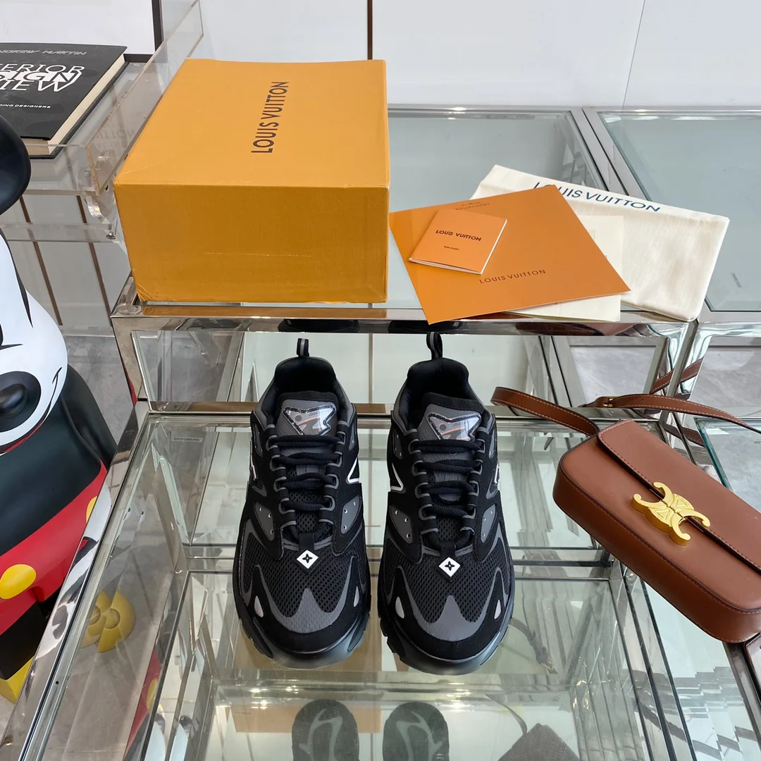 Кроссовки LV Runner Tatic - черные