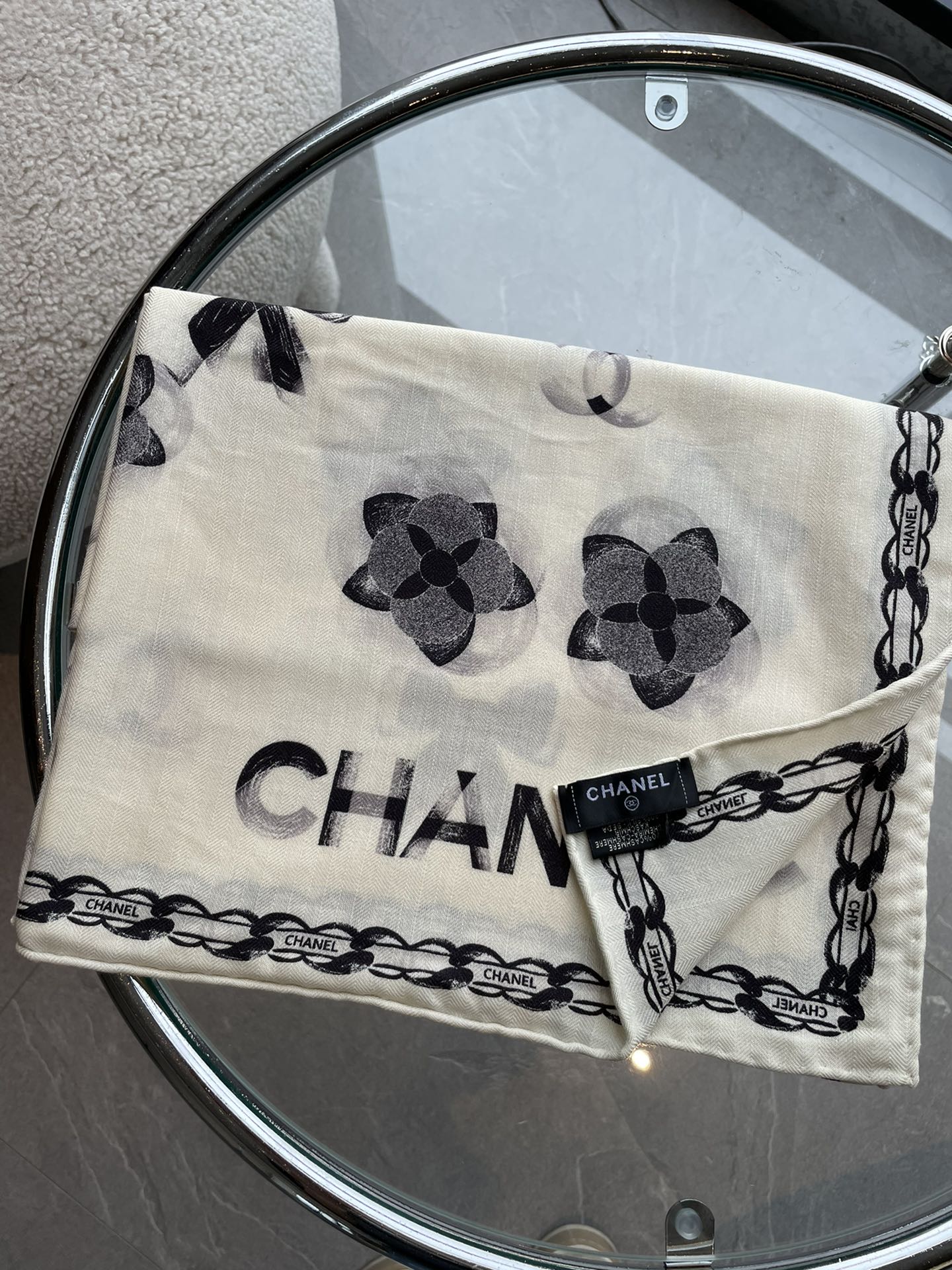 Шарф Chanel Camellia Velvet 2024 - 65-185