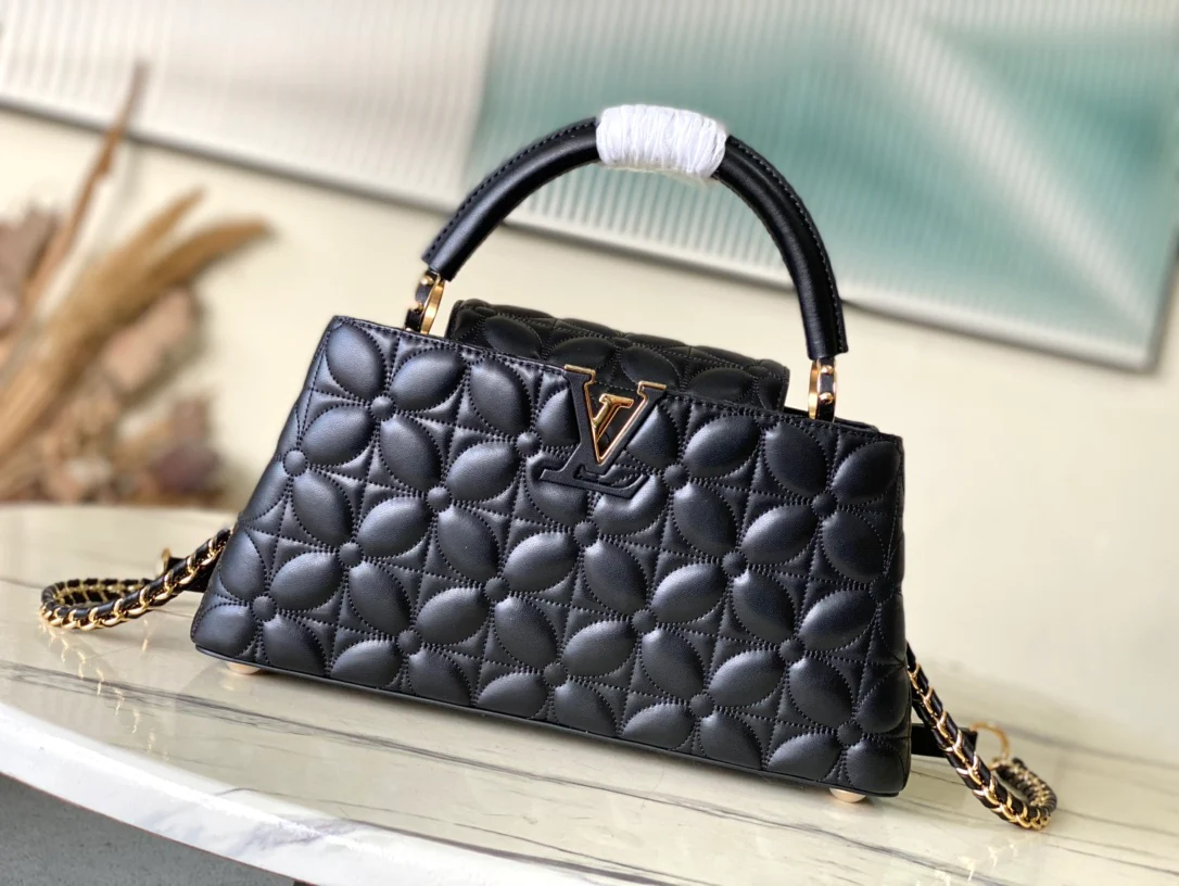 Маленькая сумка LV Clover Chain - черная