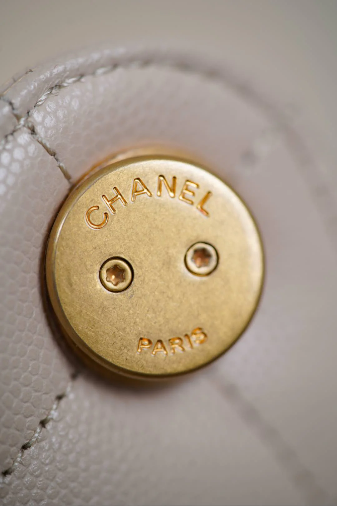 Сумка Chanel 25s 25bag Caviar Drawstring Hobo Small - Off-white