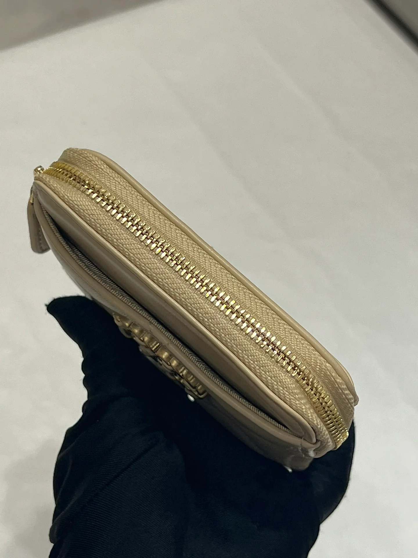 Кошелек-кардхолдер Chanel 19 Series - Toast на молнии - бежевый