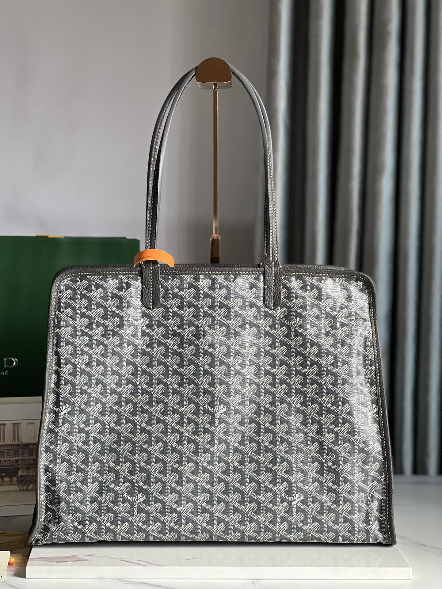 Маленькая складная холщовая сумка Goyard - серая.