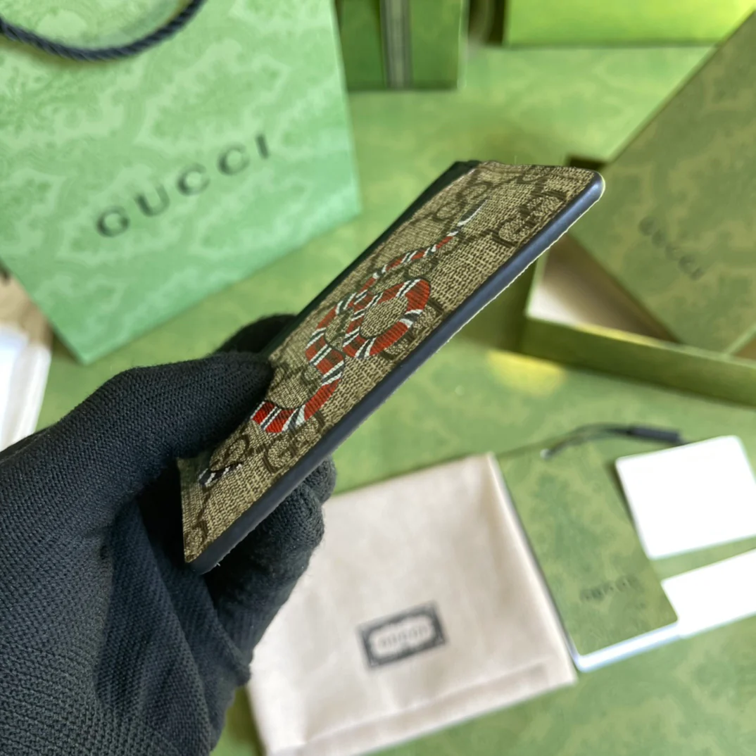 Gucci 卡包／卡片夹／名片夹