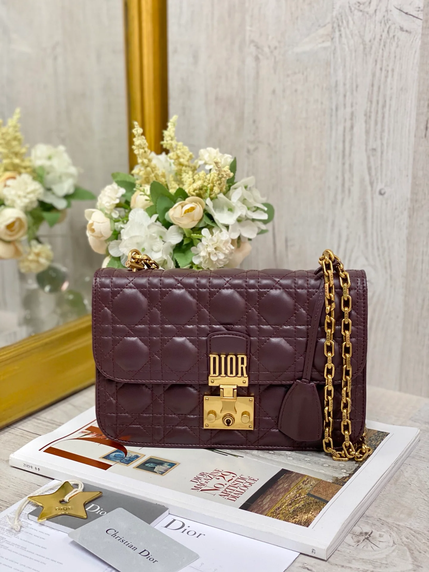 Сумка-цепочка Dior WOC — кожа ягненка — цвет мармеладного цвета