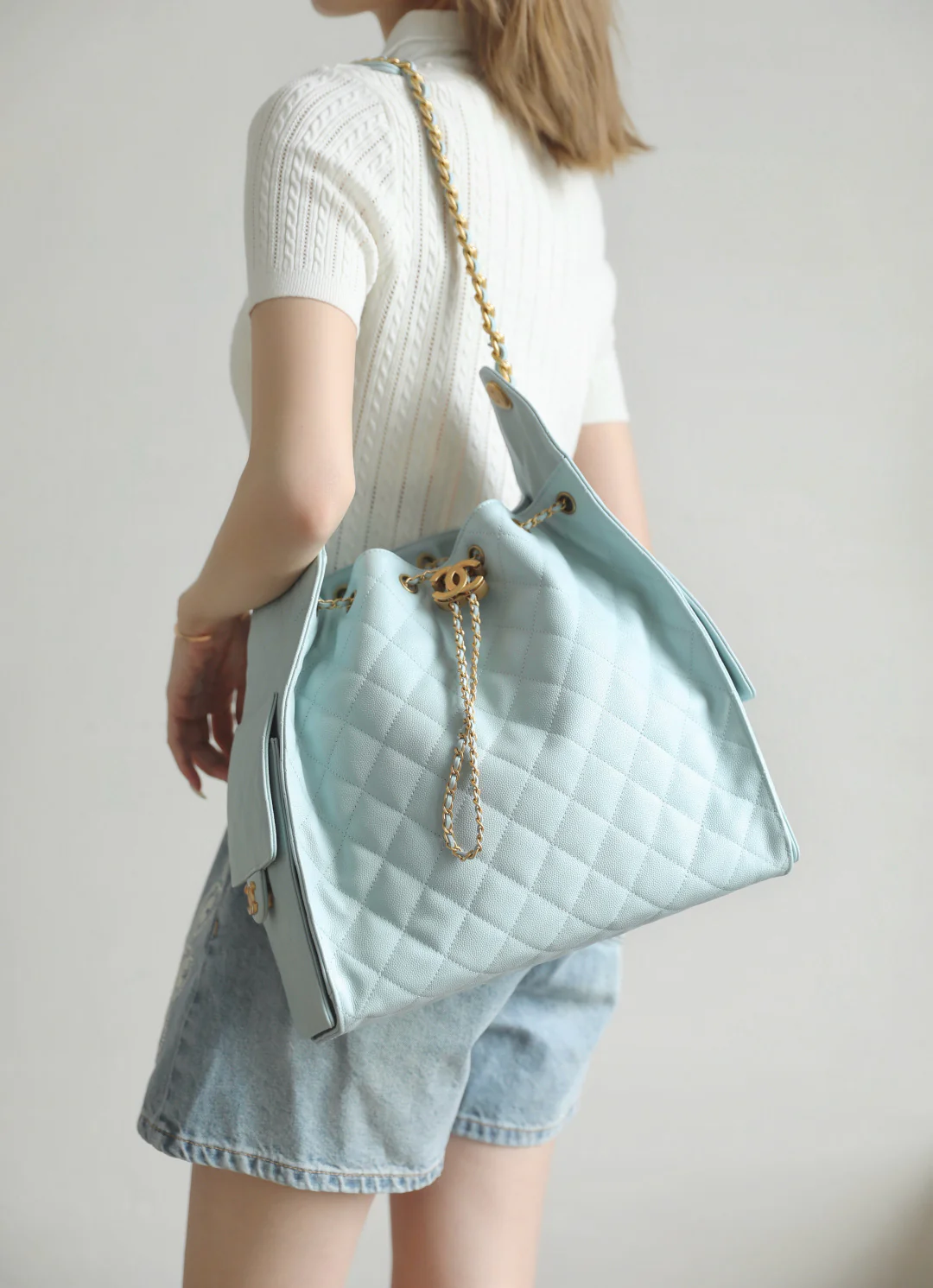 Chanel - ????? - Хиппи???? - Фурнитура синего и золотого цвета