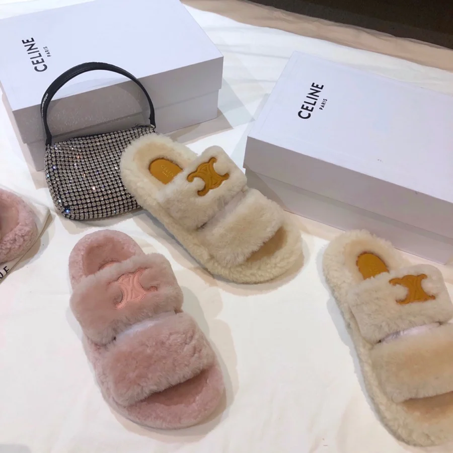 Обувь Celine - Пушистые тапочки Celine - порошок сушеных роз