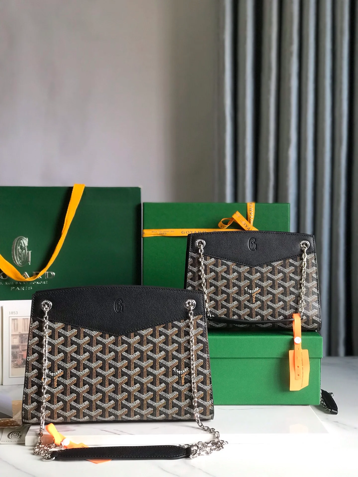 Кожаная сумка Goyard Rouette на цепочке - Mimi - Черная