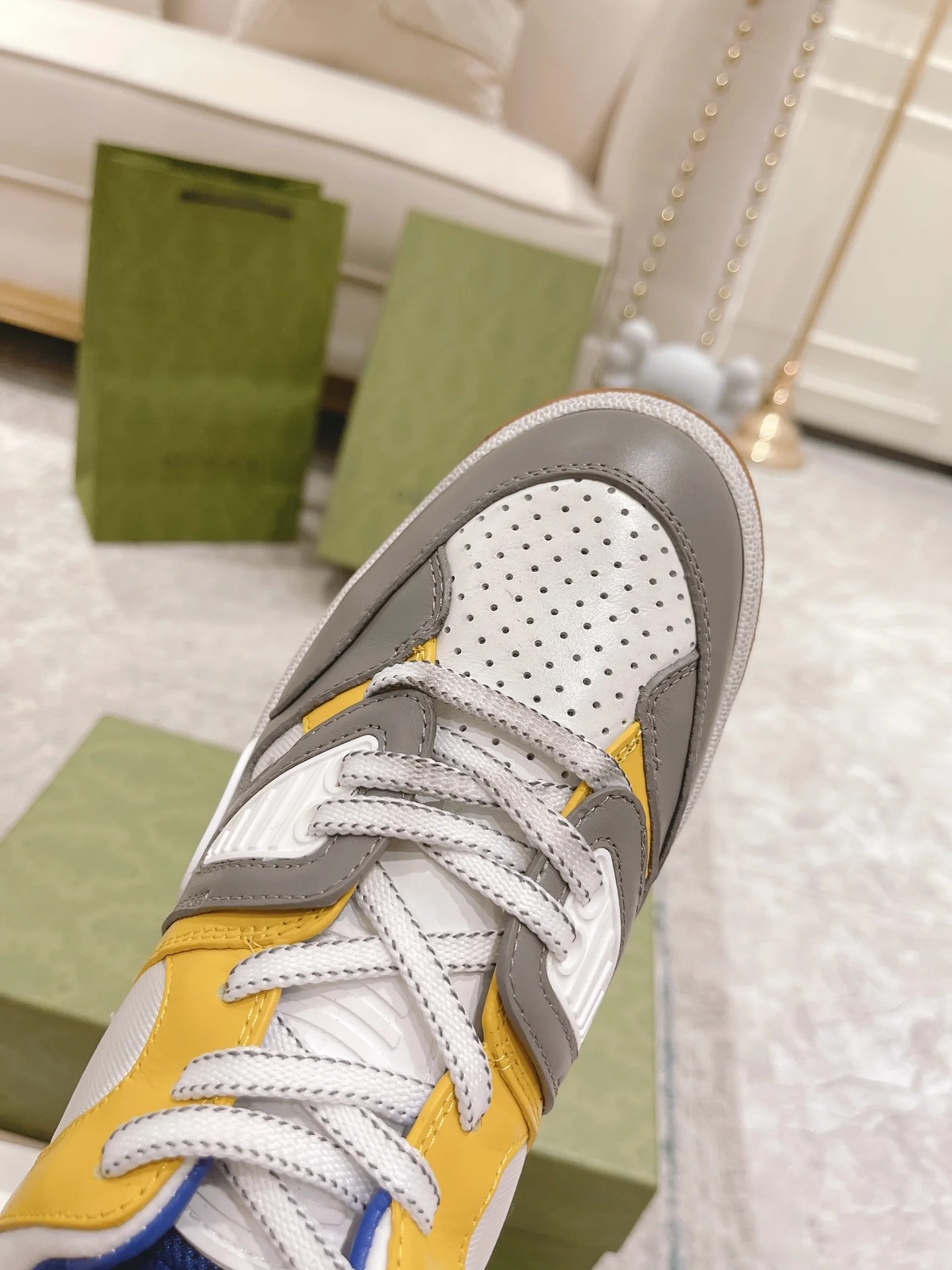 Коллекция Gucci с Недели моды в Милане 2022 — Корзина — Серия кроссовок — Парный стиль — 1