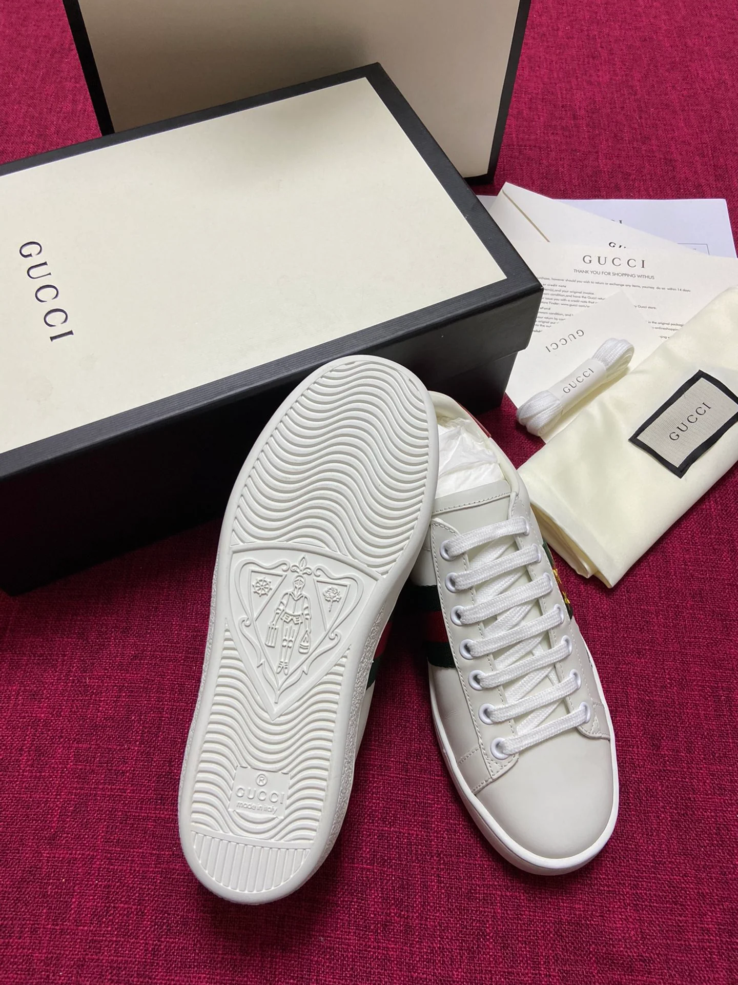 Gucci - Белые кроссовки - Кроссовки - Повседневная обувь - 4