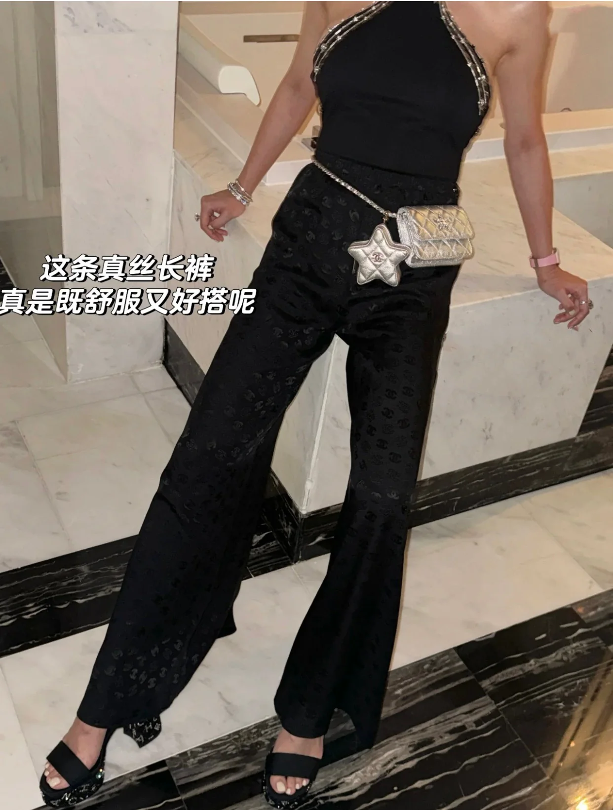 Новинка весны/лета от Chanel - Мини-сумка через плечо Chanel 24c - Серебристая