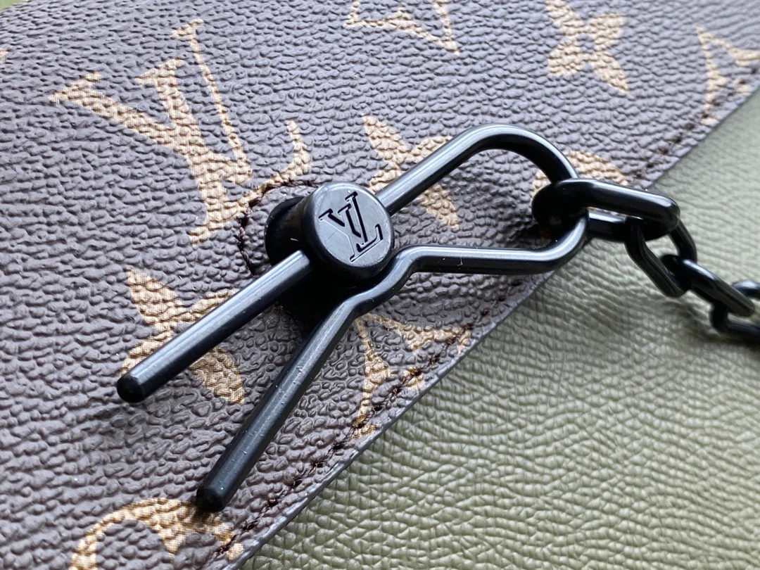 lv-m30583-pochette-voyage-сумочка-пароход