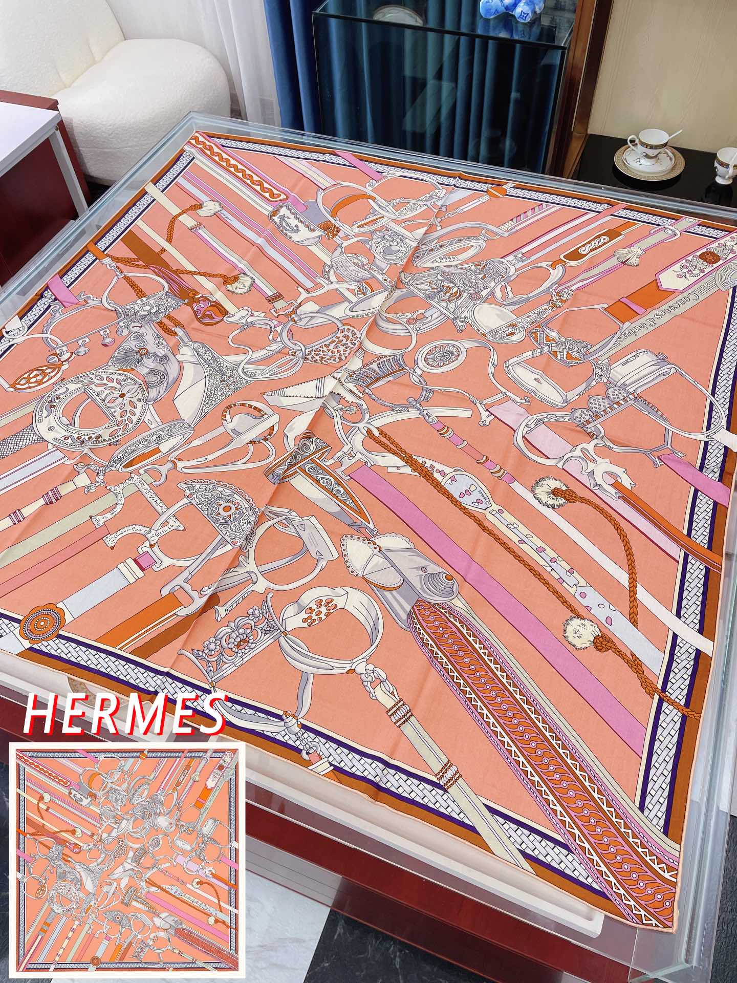 Квадратный шарф Hermes Stirrup Racing – 140 см – 70% кашемир – 30% шелк – 1 шт.