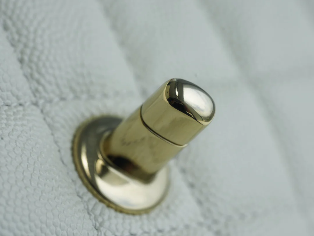 Chanel 2021 Coco Handle Grain Leather - White - Mini