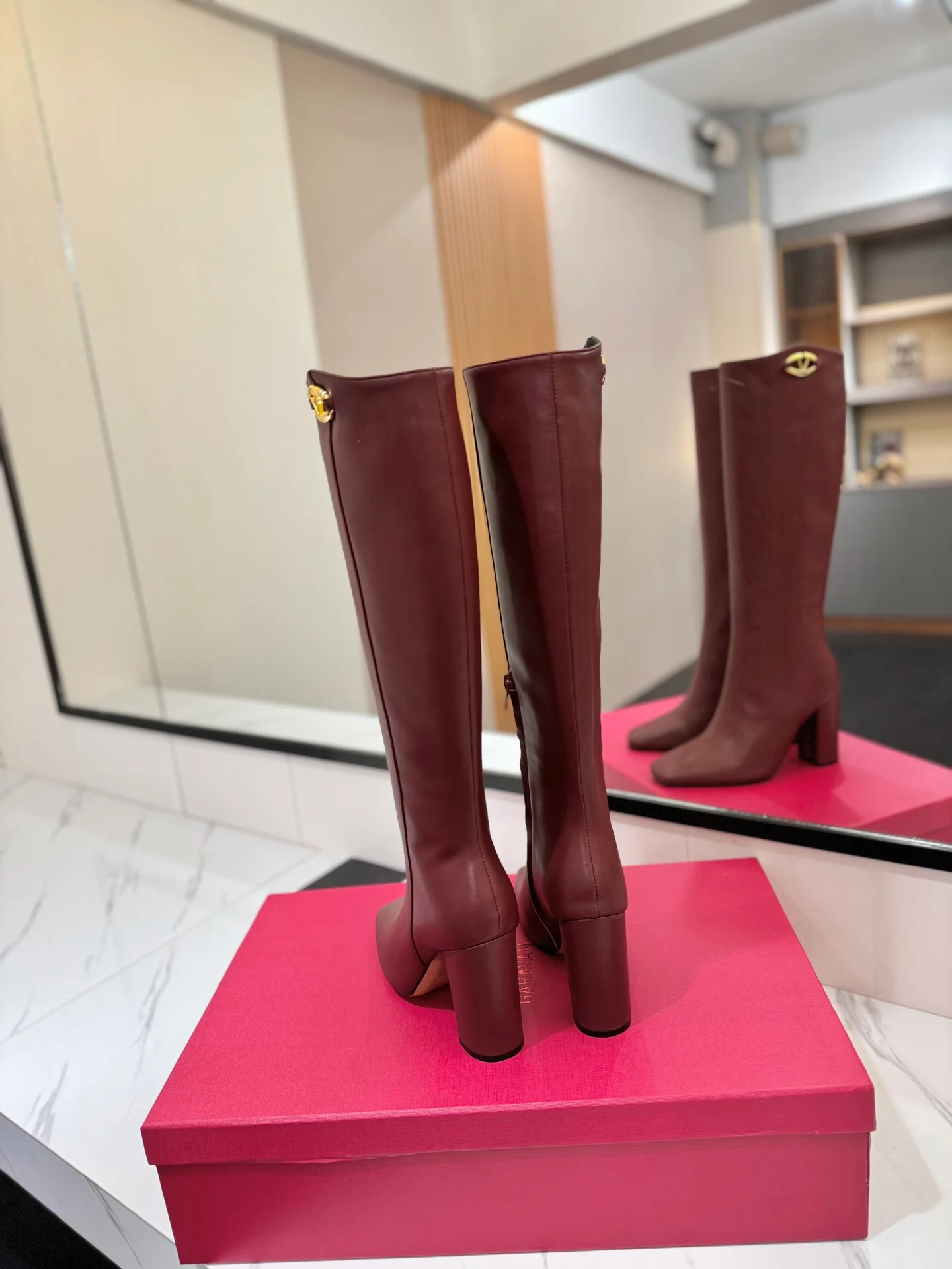 Высокие сапоги Valentino 2024 - Кофейно-коричневый