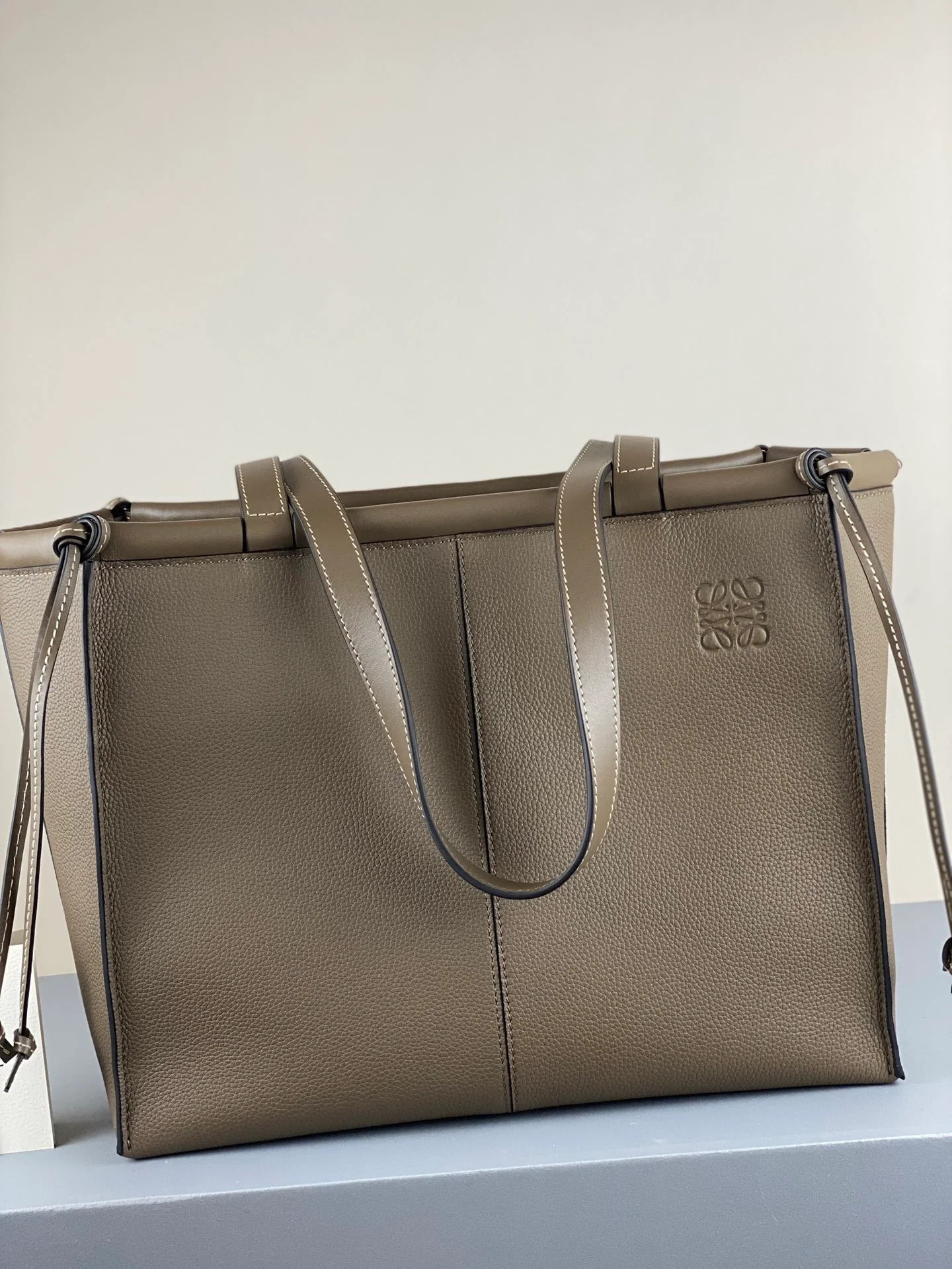 Сумка-подушка Loewe, маленькая, 3