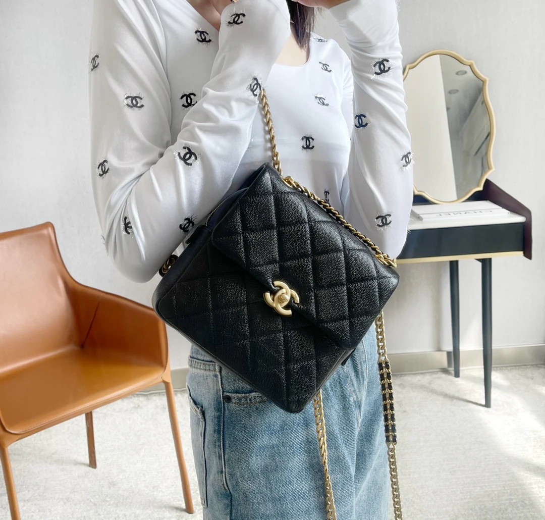 Винтажный рюкзак Chanel весна/лето 2022 - 20 см