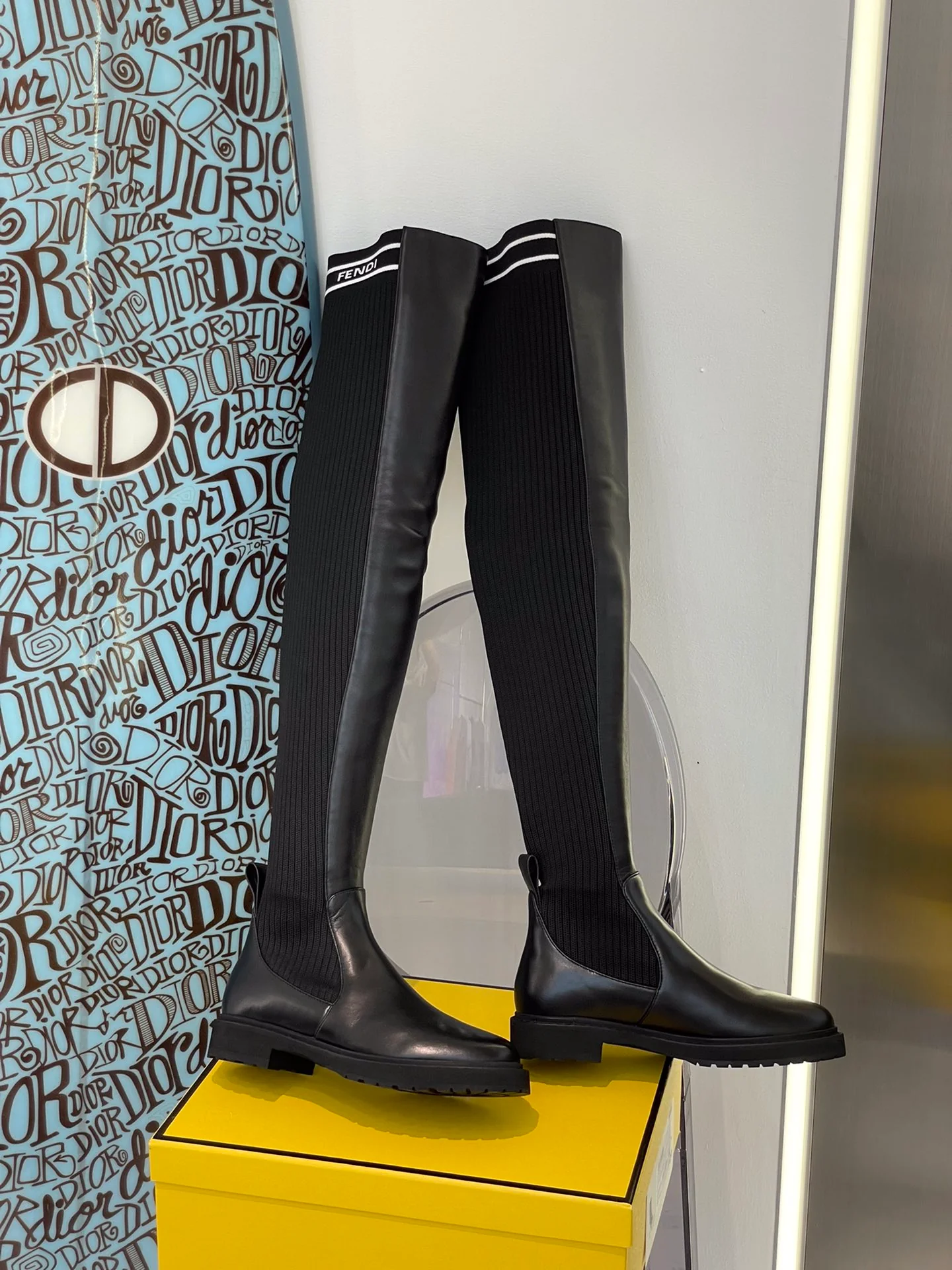 ботфорты Fendi