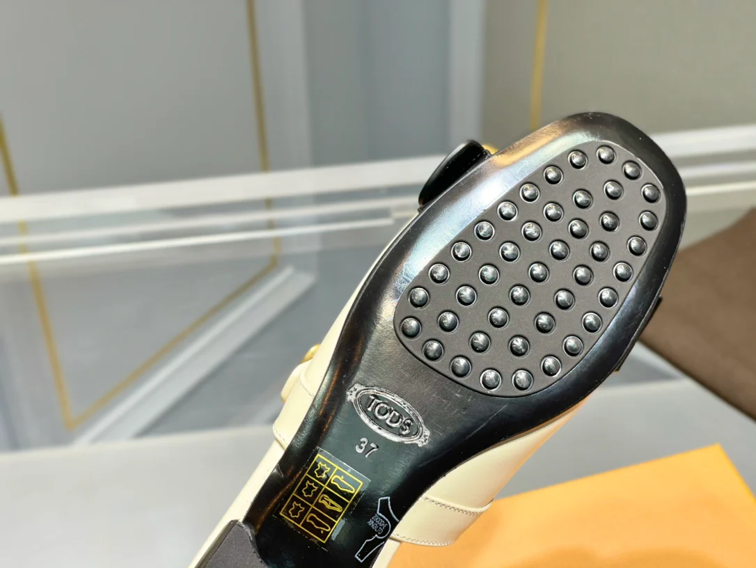 Tods - Металлическая пряжка - Полутапочки