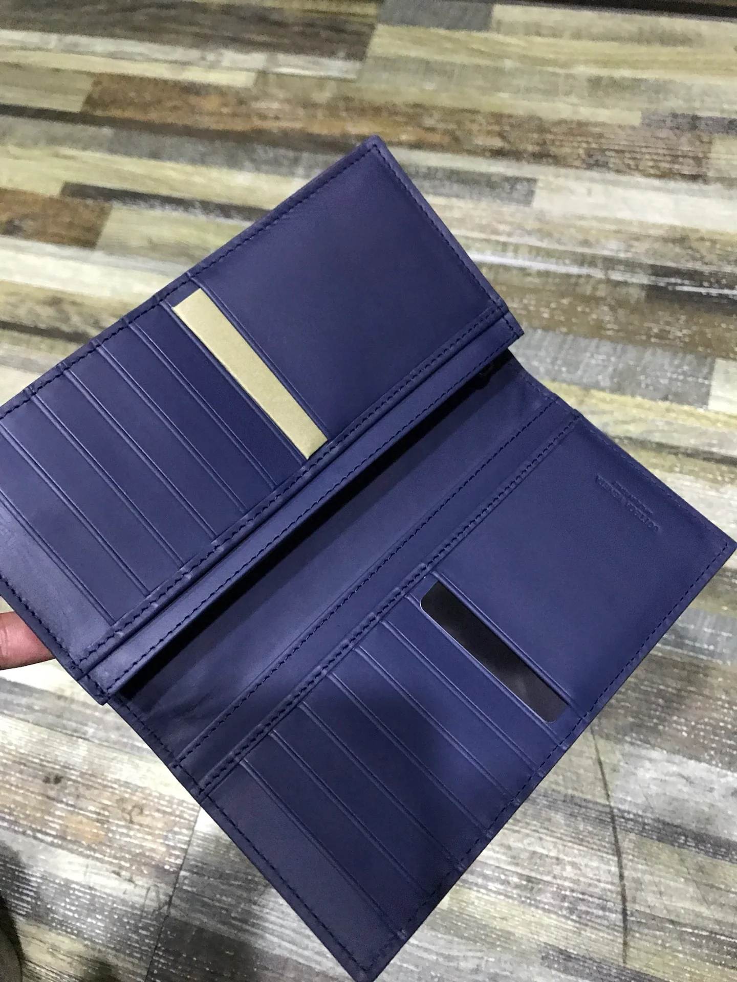 BV 翻盖长夹-意大利原厂胎牛皮