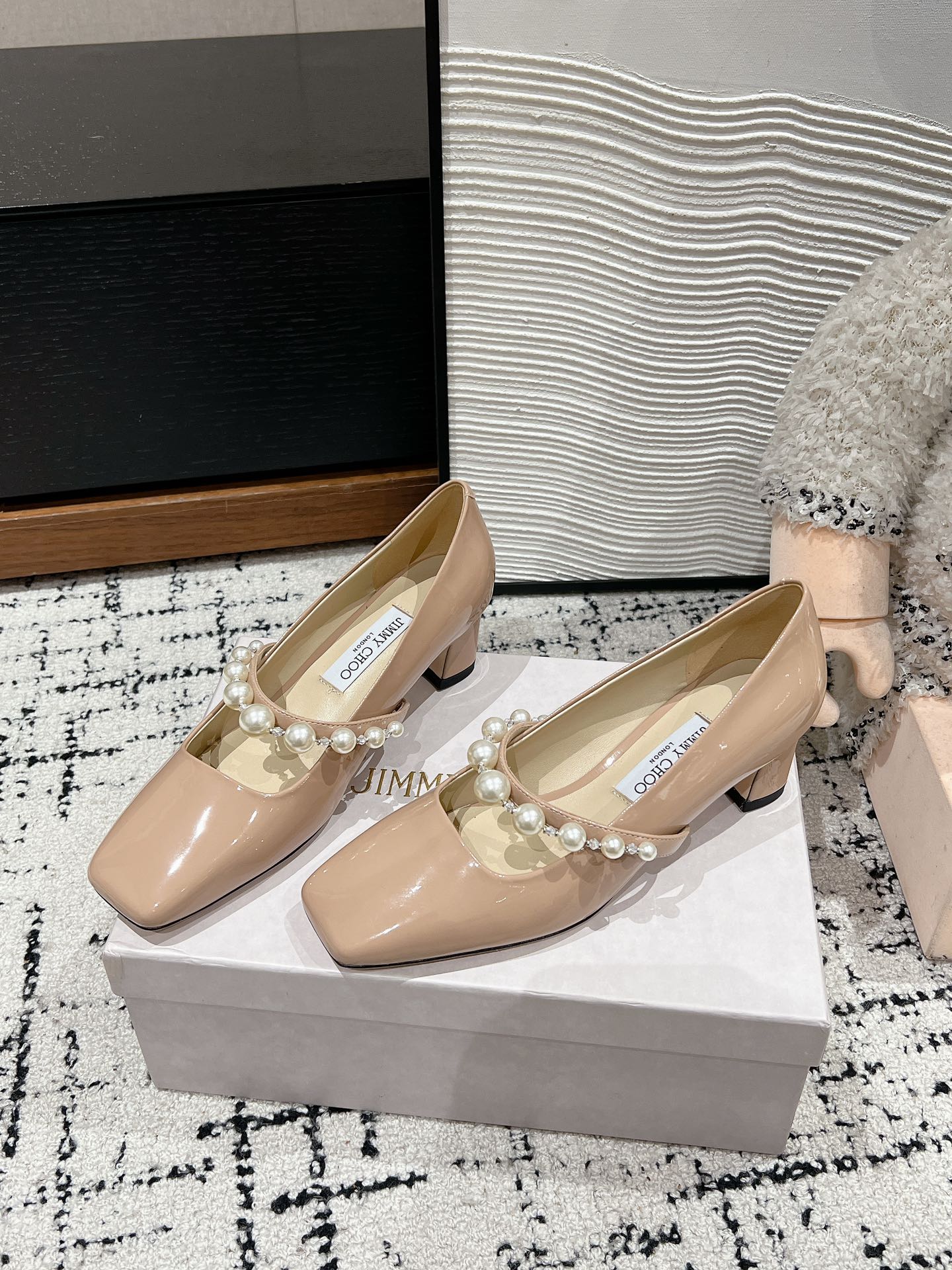 Туфли на низком каблуке Jimmy 2024 с квадратным носком и жемчужным блеском - розовые