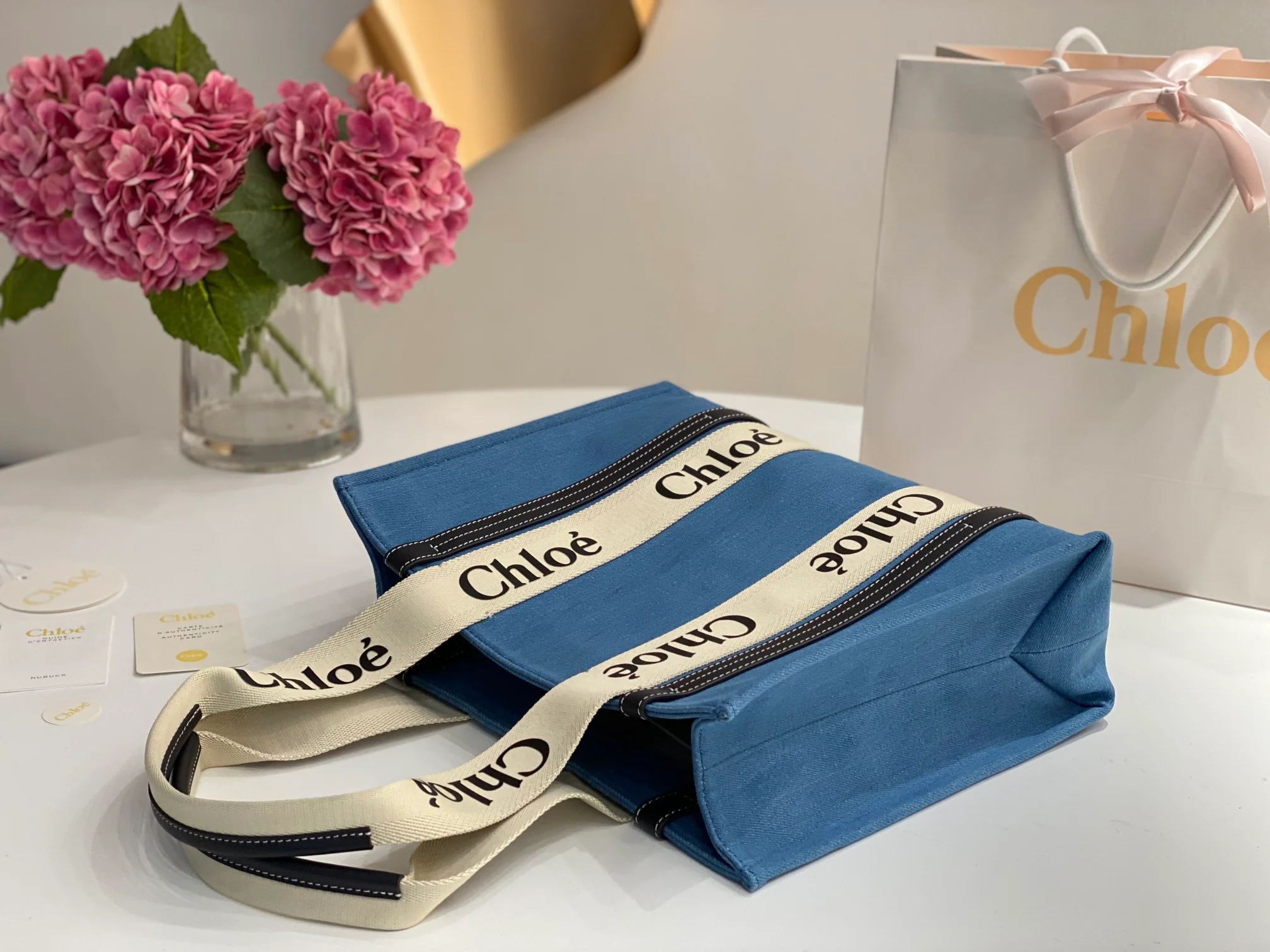 Сумка-тоут Chloe Woody - Средний размер - Цвет джинсовый