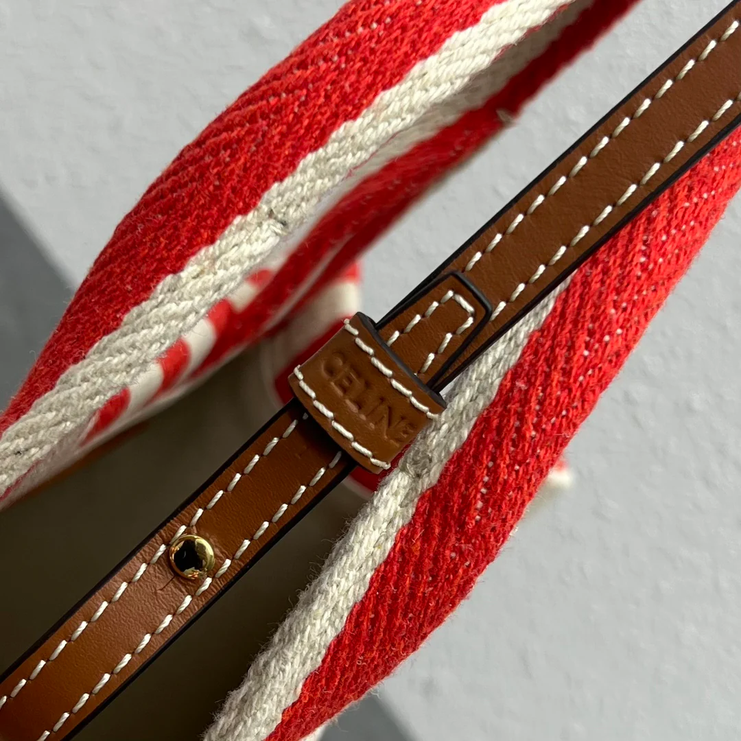 Сумка-шоппер Celine Cabas Thais в полоску из холста — маленькая, красно-белая.