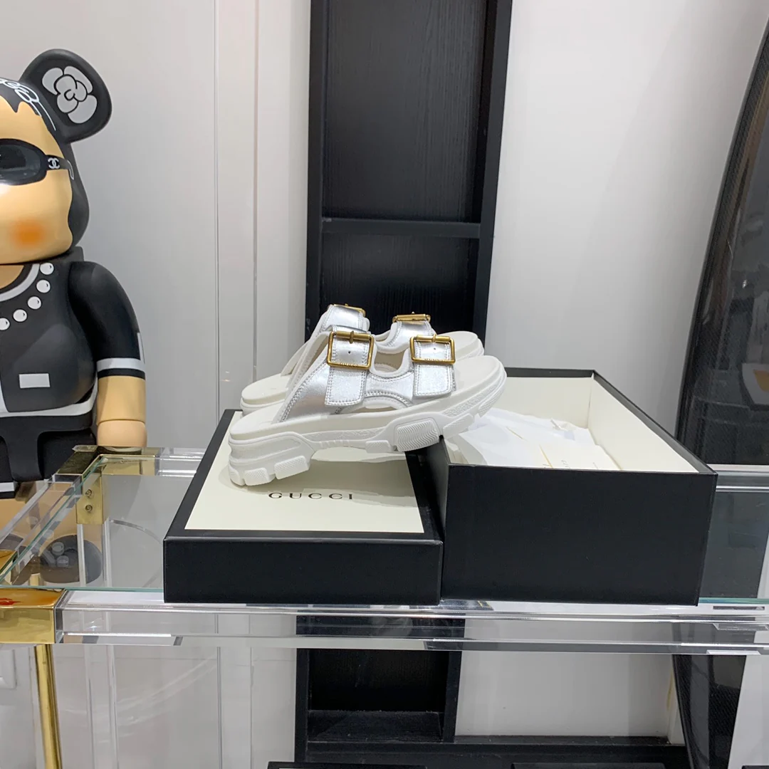 Тапочки на платформе Gucci - 1