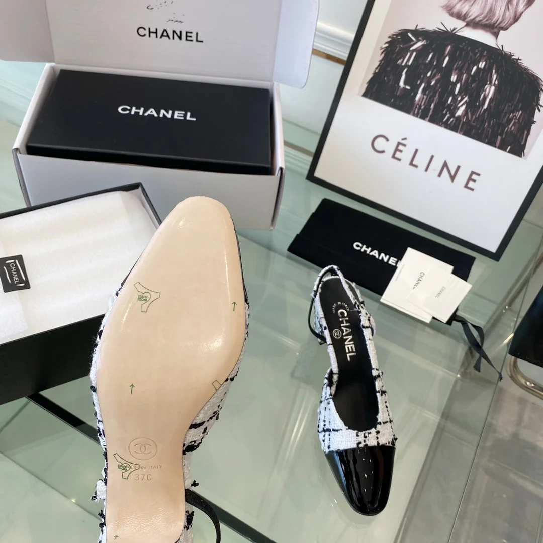 Chanel - Классические сандалии - Туфли на массивном каблуке - Белый клетчатый узор