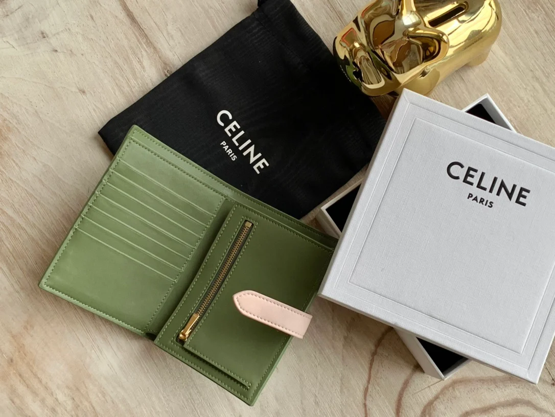 Кошелек Celine Strap из зернистой телячьей кожи - 2 шт.