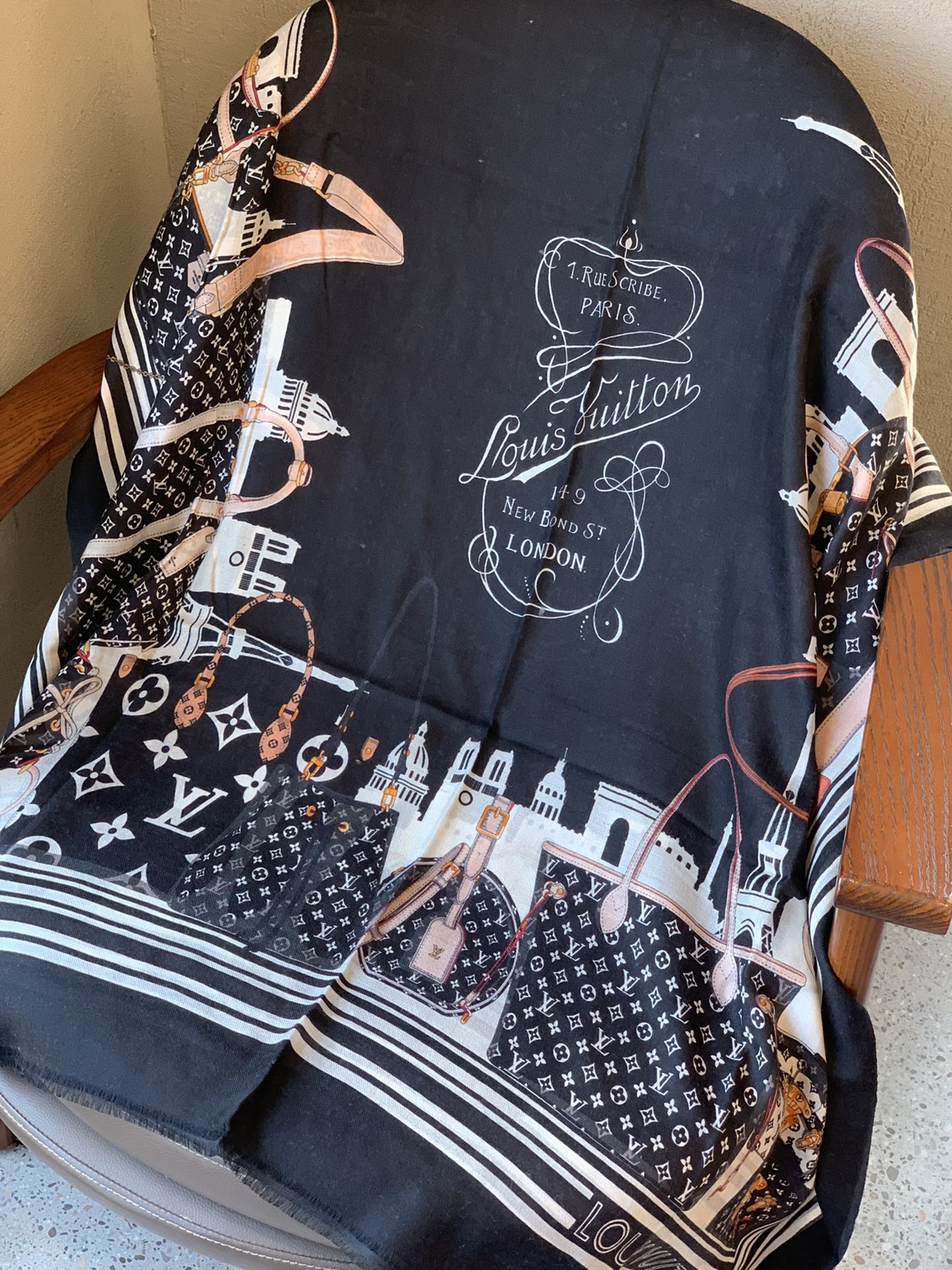 Шарф LV с принтом в виде цепочек - 100-200 см - Кашемир 100% чистоты - 1 шт.