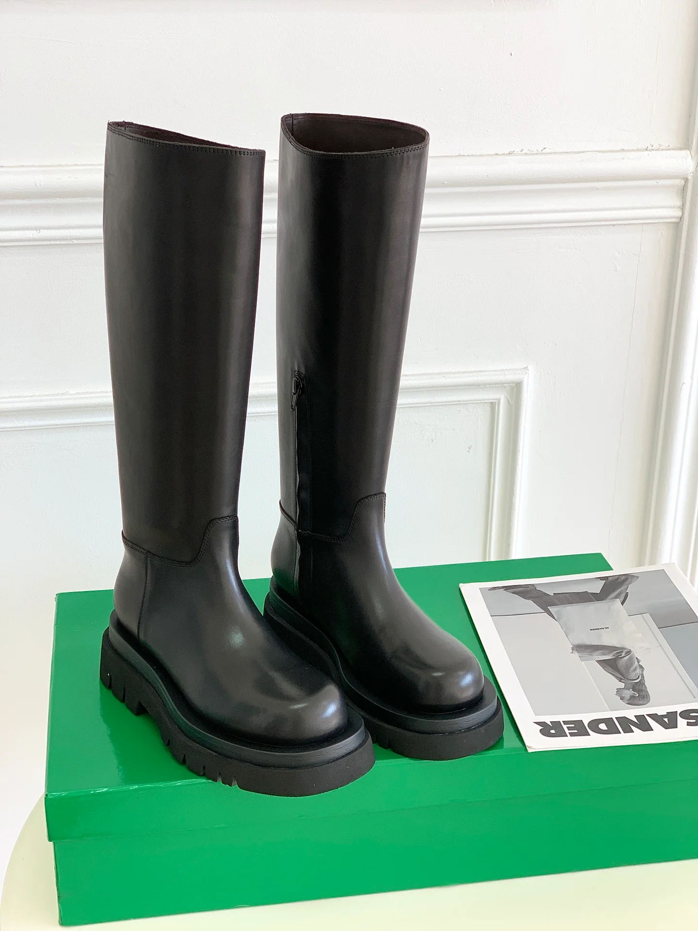 Новая модель BV 2022 — сапоги для верховой езды на платформе.