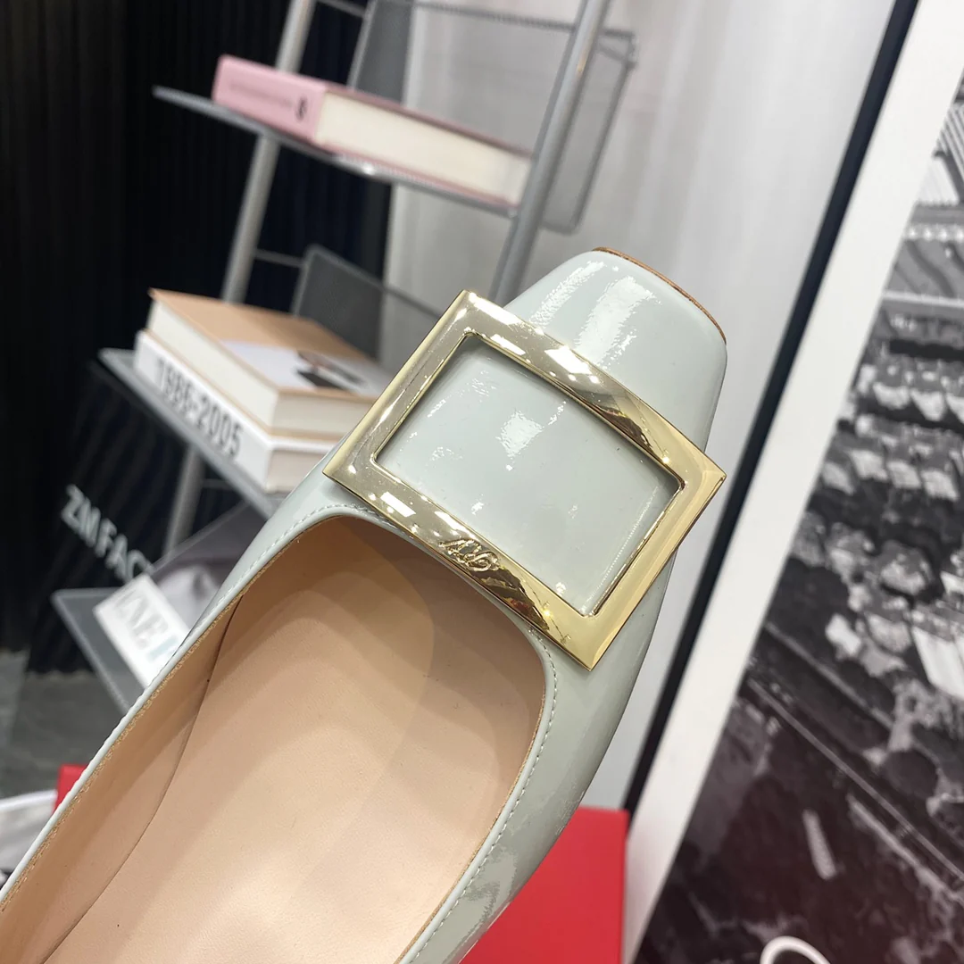 Ботинки RV с плоской подошвой и квадратным носком - светло-голубые